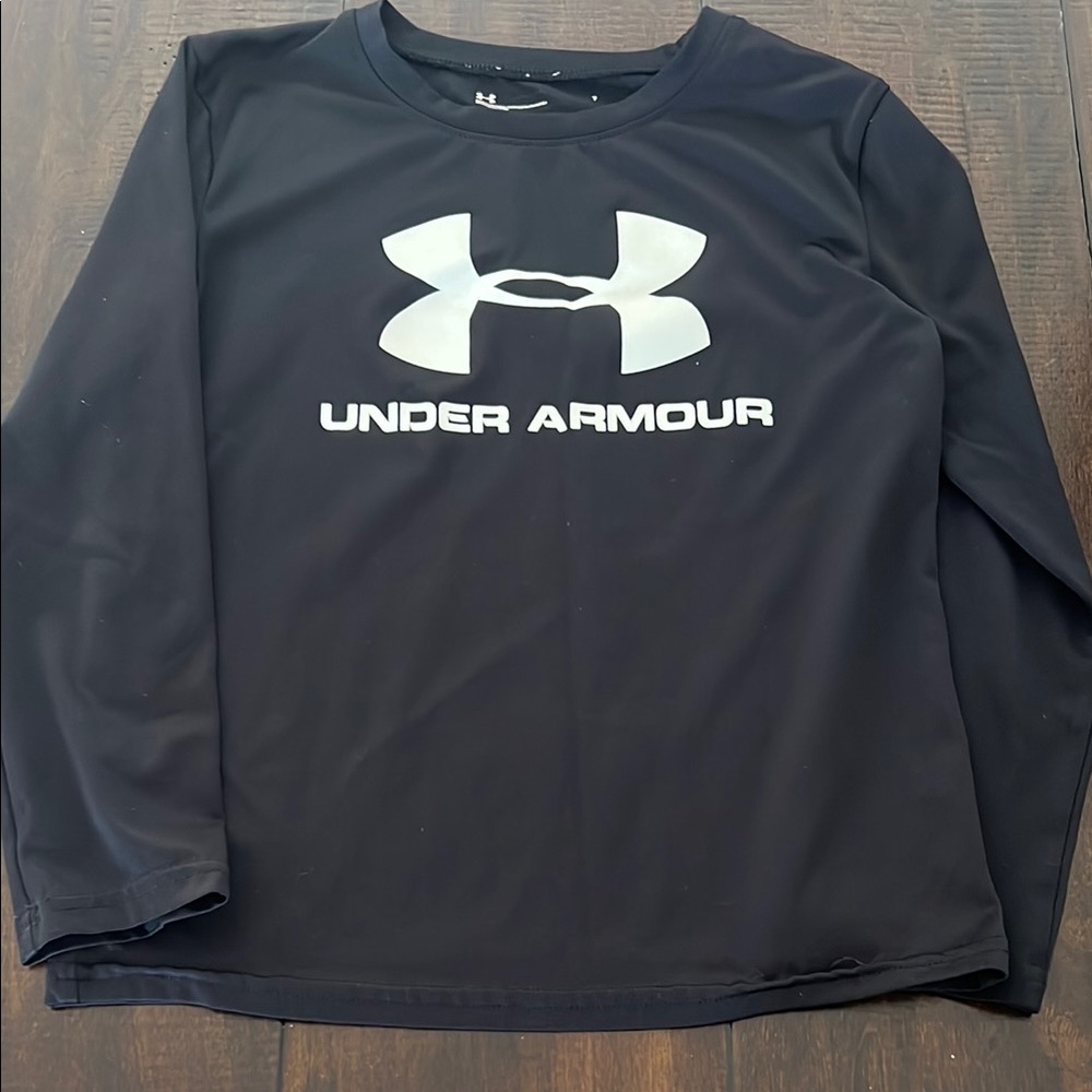 Under Armour Boy’s Black Shirt